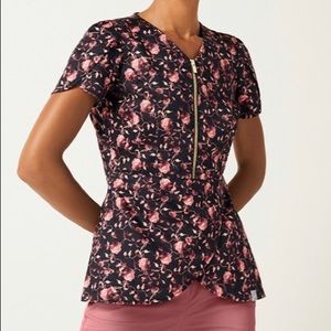 Jaanuu Scrubs - Prints Collection Tulip Top